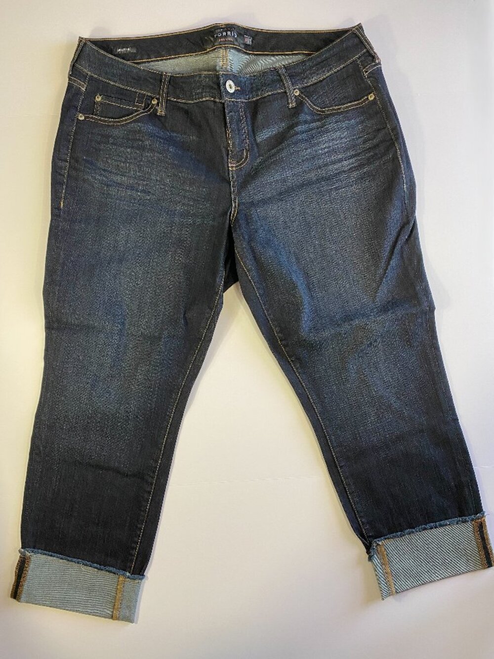 Torrid SZ 16 Premium Boyfriend Cropped Cuff Ankle Blue Jeans